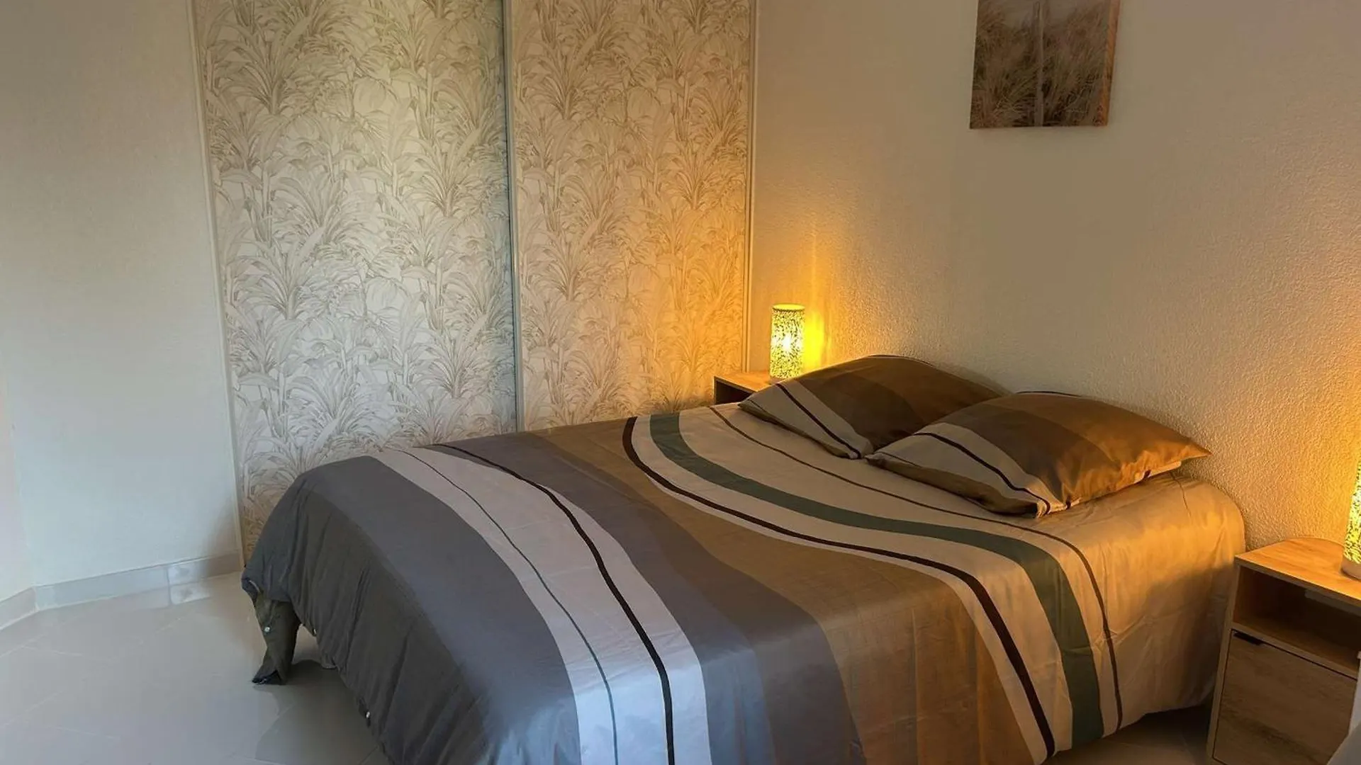 Appartement Moderne A Saint-Raphael, 2 Chambres - Fr-1-226A-204 France